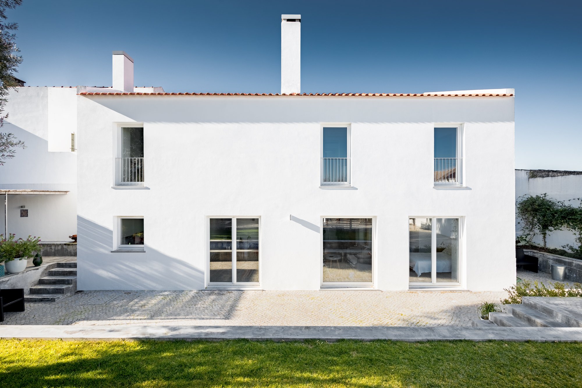  Lisbon Design Studio 