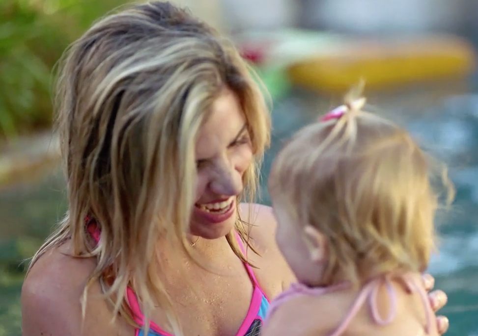    Jessica Shyba @mommasgonecity   