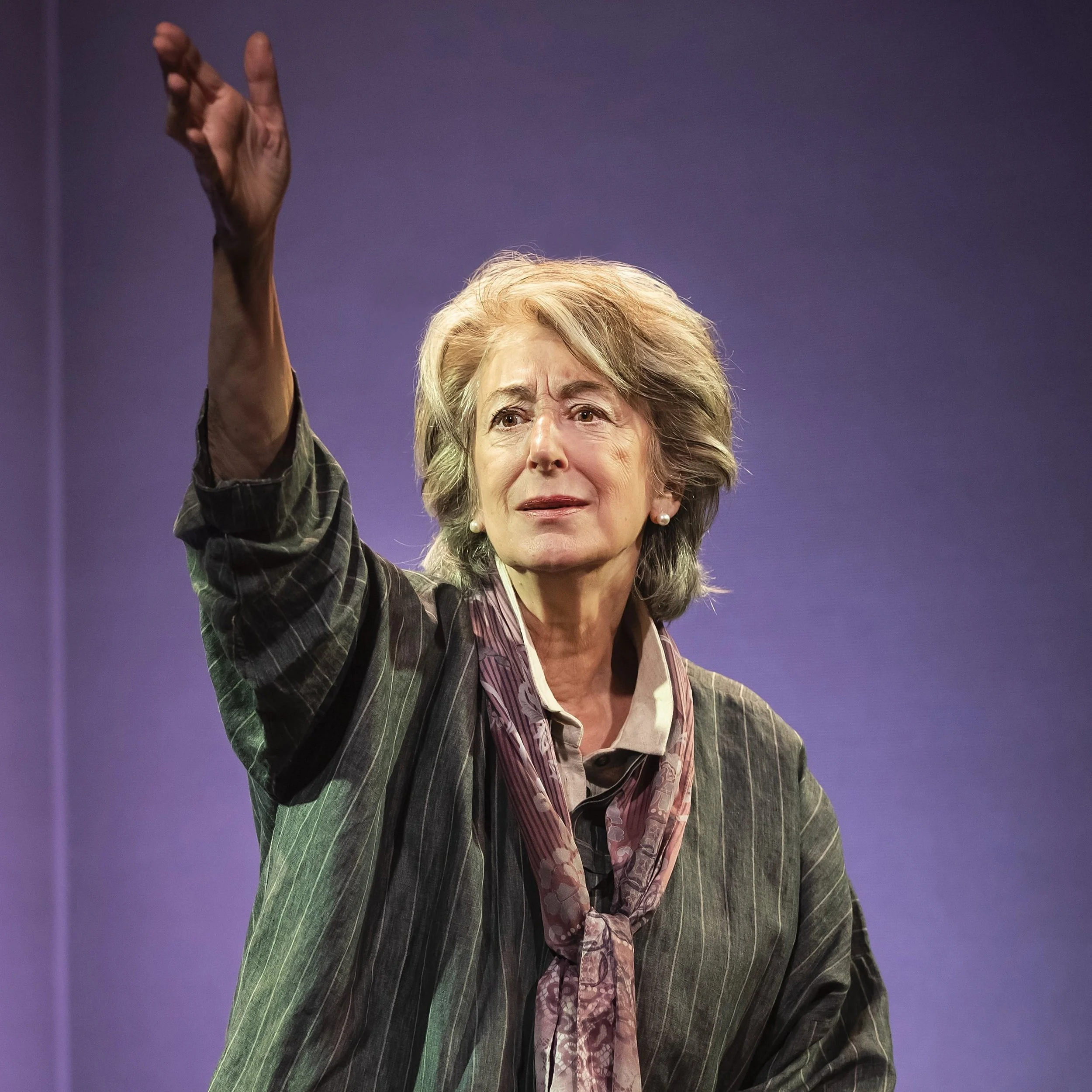 'Rose' at Hope Mill: Dame Maureen Lipman’s Mesmerising One-woman Show