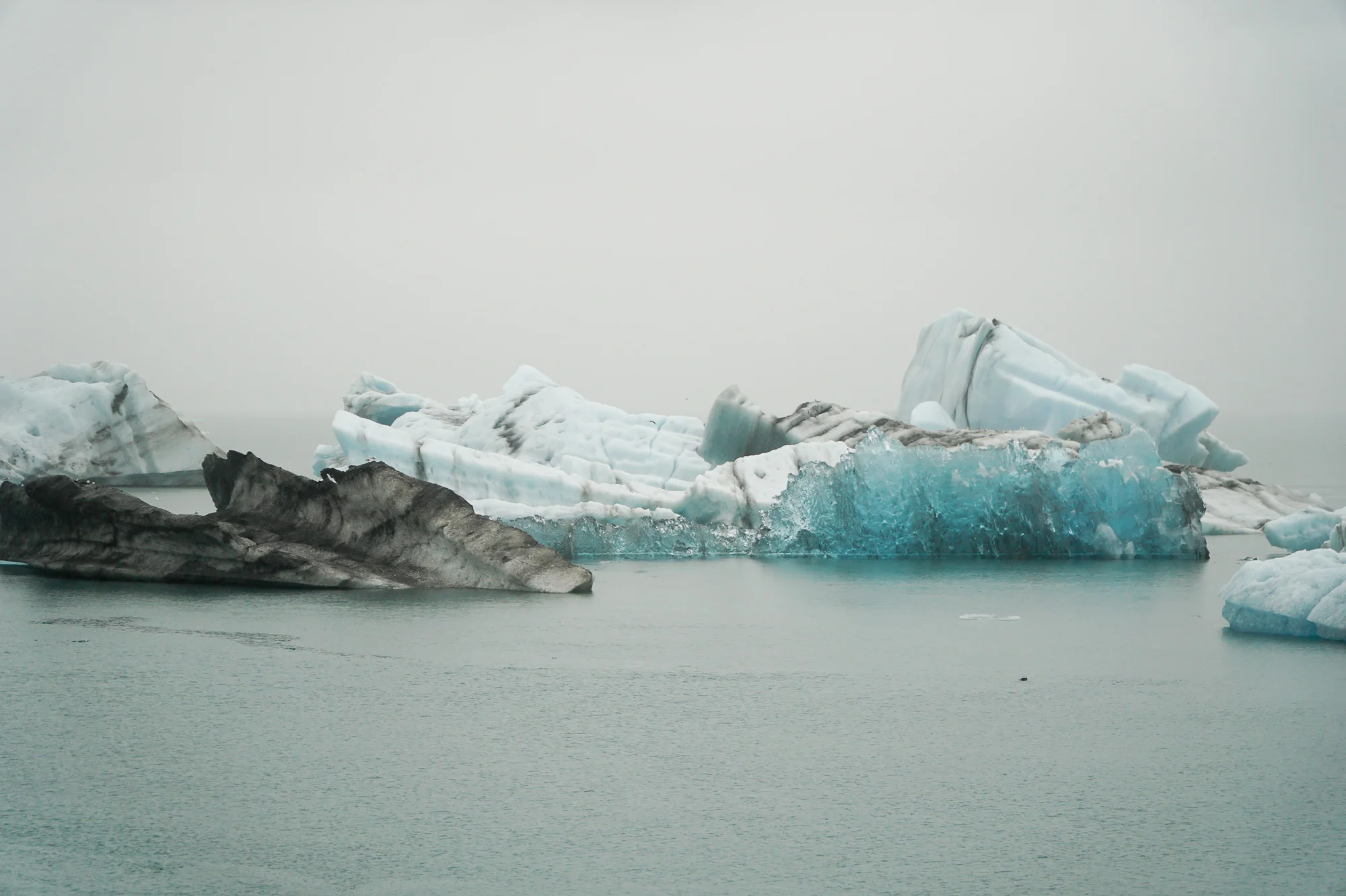 Svinafellsjokull glacier in Vatnajökull National Park Iceland.jpg