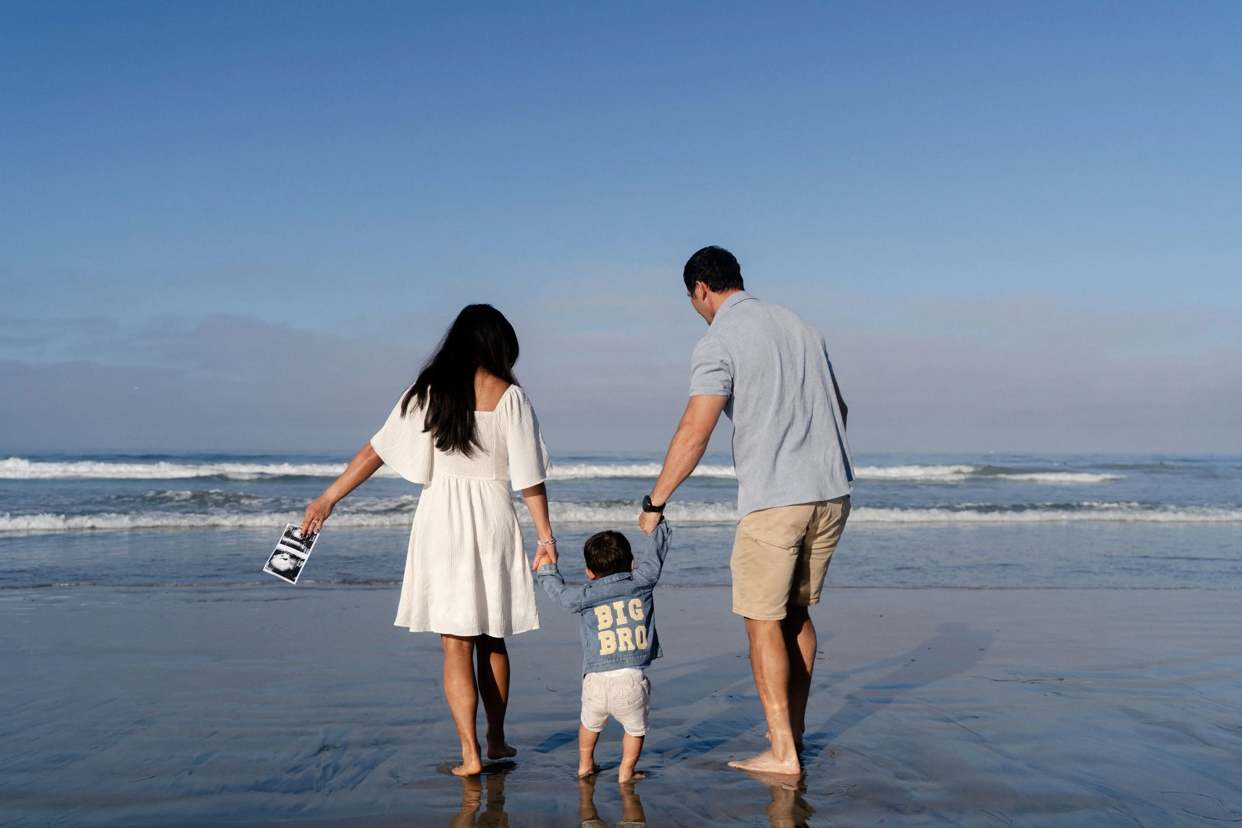 Pregnancy Annoucement San Diego Family Photographer 2.jpg