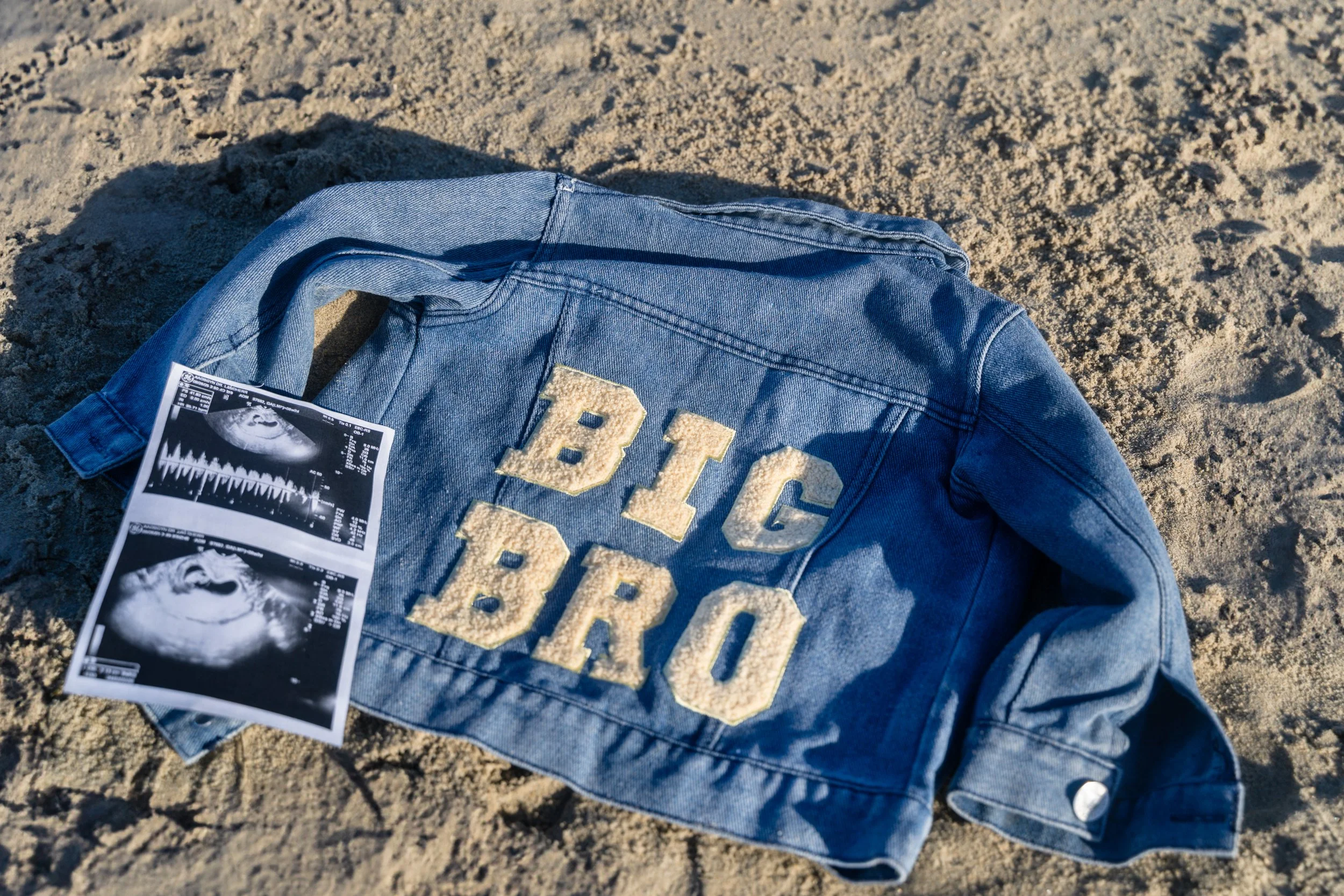 Pregnancy Annoucement San Diego Family Photographer 3.jpg