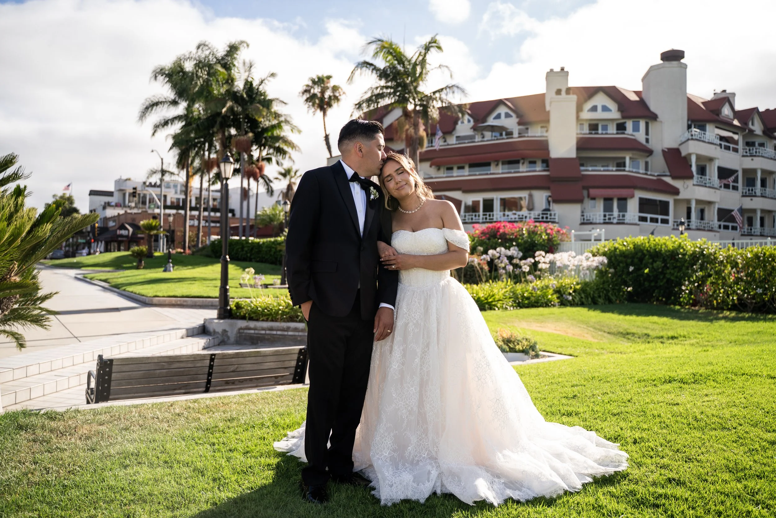 402DanielandKayla'sCentennialParkWeddingSanDiego.jpg