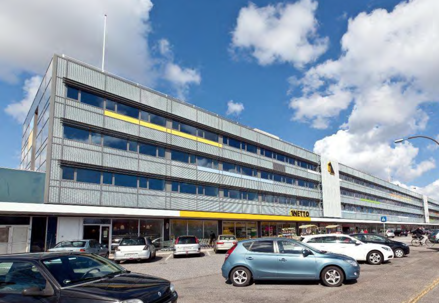 16. Tåstrup Stationscenter  Taastrup .png