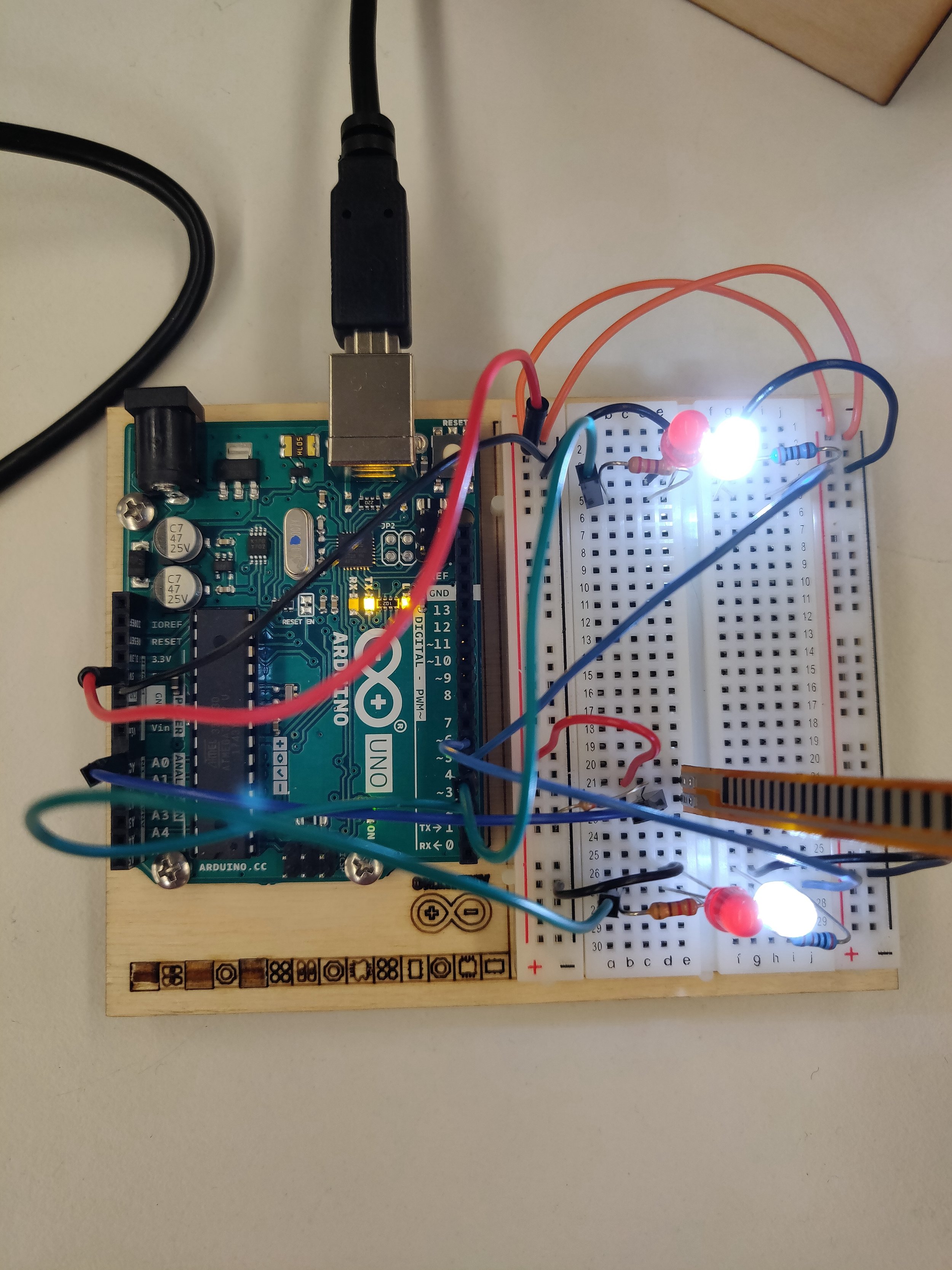 Circuit with analog input.
