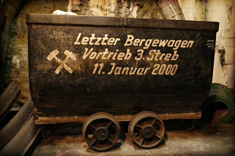  The last wagon of coal to be brought up from the mine on January 11, 2000 