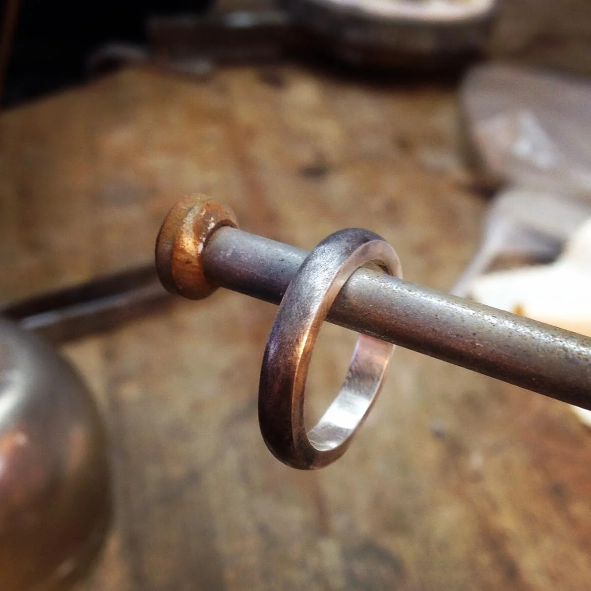 MEN'S WEDDING BAND