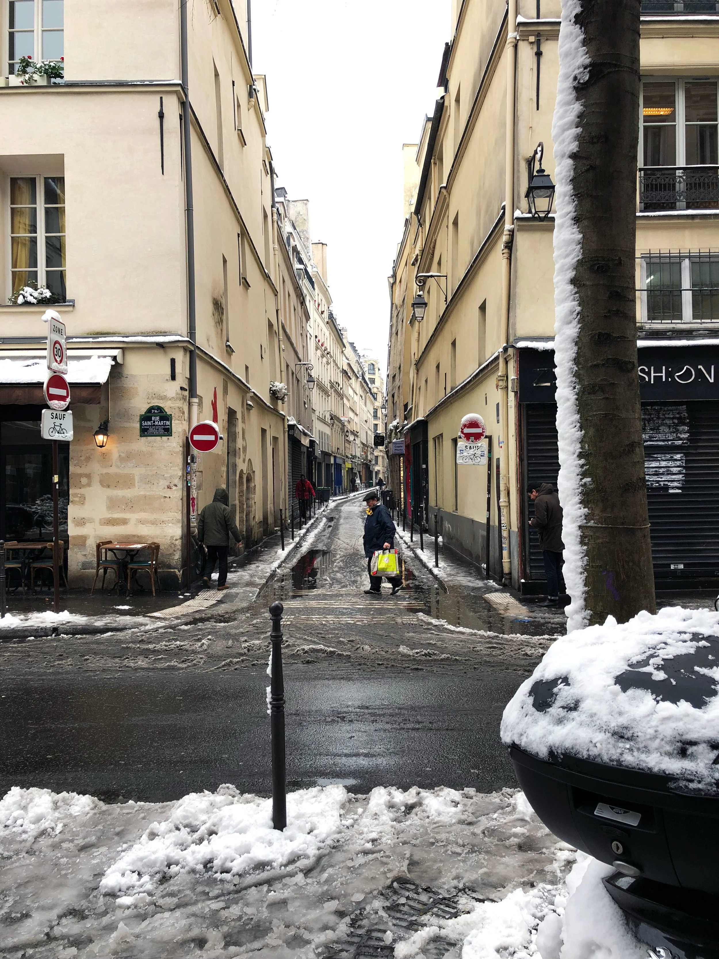 It was snowy on the day we landed.