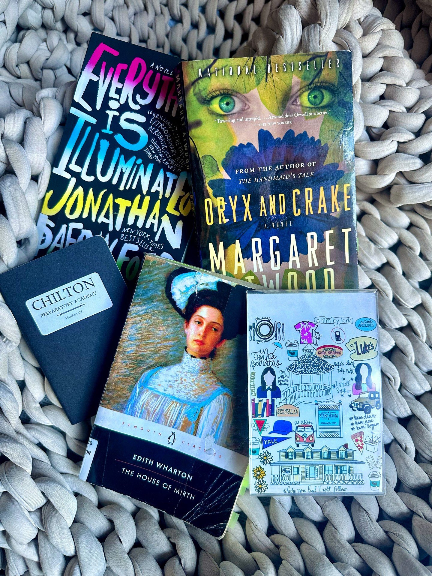 Rory Gilmore Reading Challenge Update! Here are my latest reads from the Rory list: 

📚 THE HOUSE OF MIRTH by Edith Wharton
📚ORYX AND CRAKE by Margaret Atwood
📚EVERYTHING IS ILLUMINATED by Jonathan Safran Foer 

I do enjoy reading Edith Wharton, b