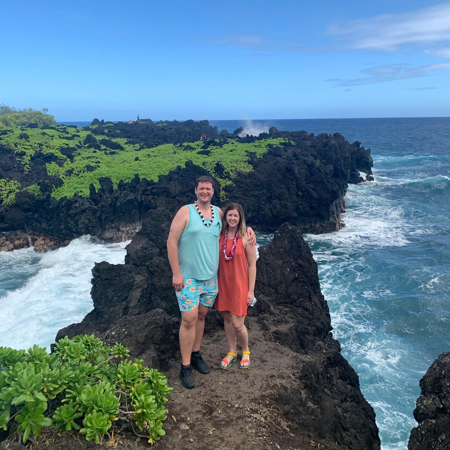 Mele Kalikimaka! 🎅🏼 🌺 🌊 We hitched a ride on Santa&rsquo;s sleigh after an incredible trip to Maui. I hope you find time to unplug and enjoy time with the ones you love. 💕 It&rsquo;s the most wonderful time of the year! #melekalikimaka #chadwell