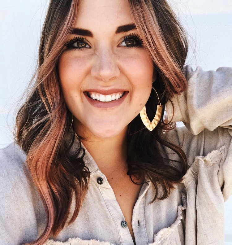 Emma+Steadman+-+SeneGence+Lipsense+Distributor+and+Lifestyle+Influencer.jpg