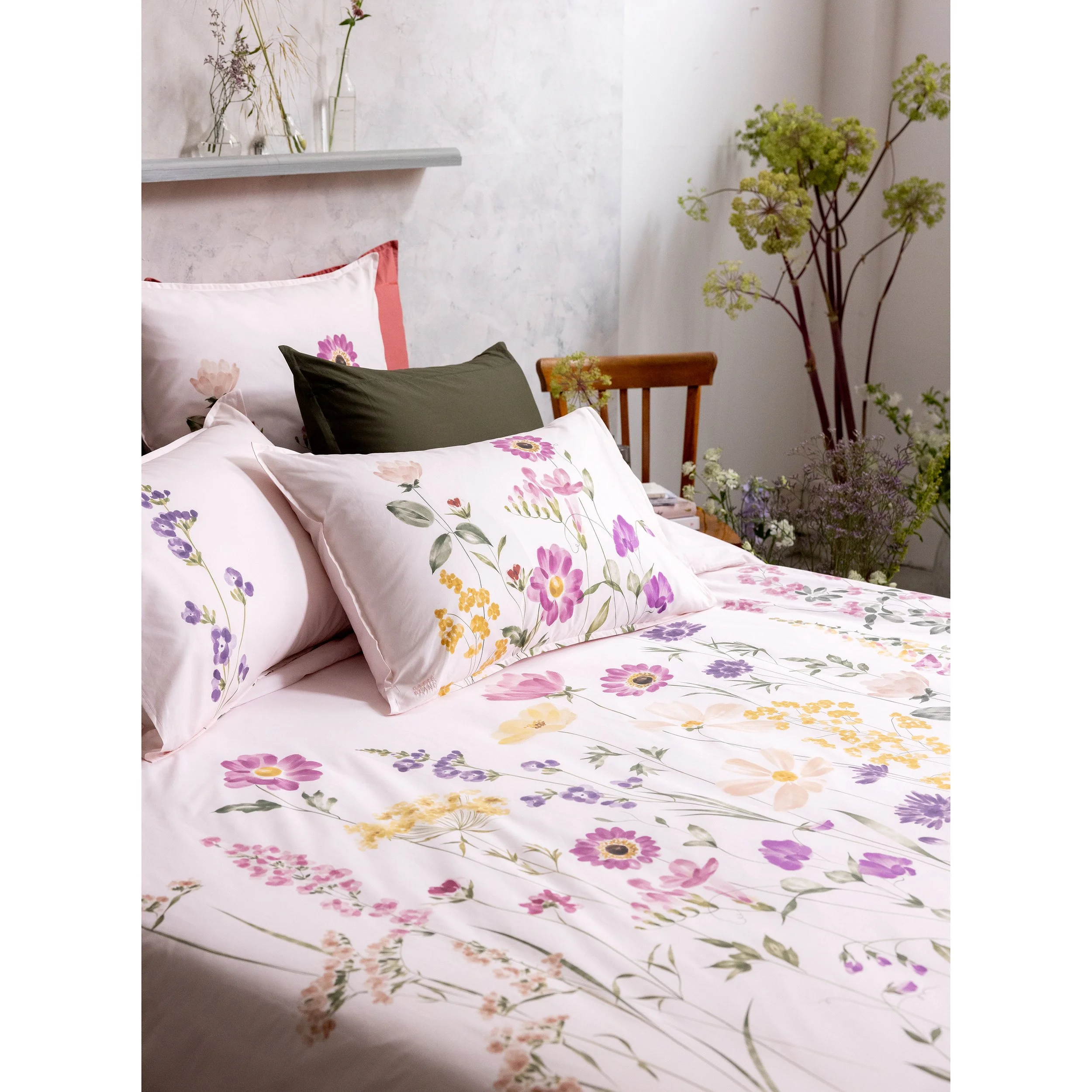 CARRÉ BLANC / EVA EDELSTEIN