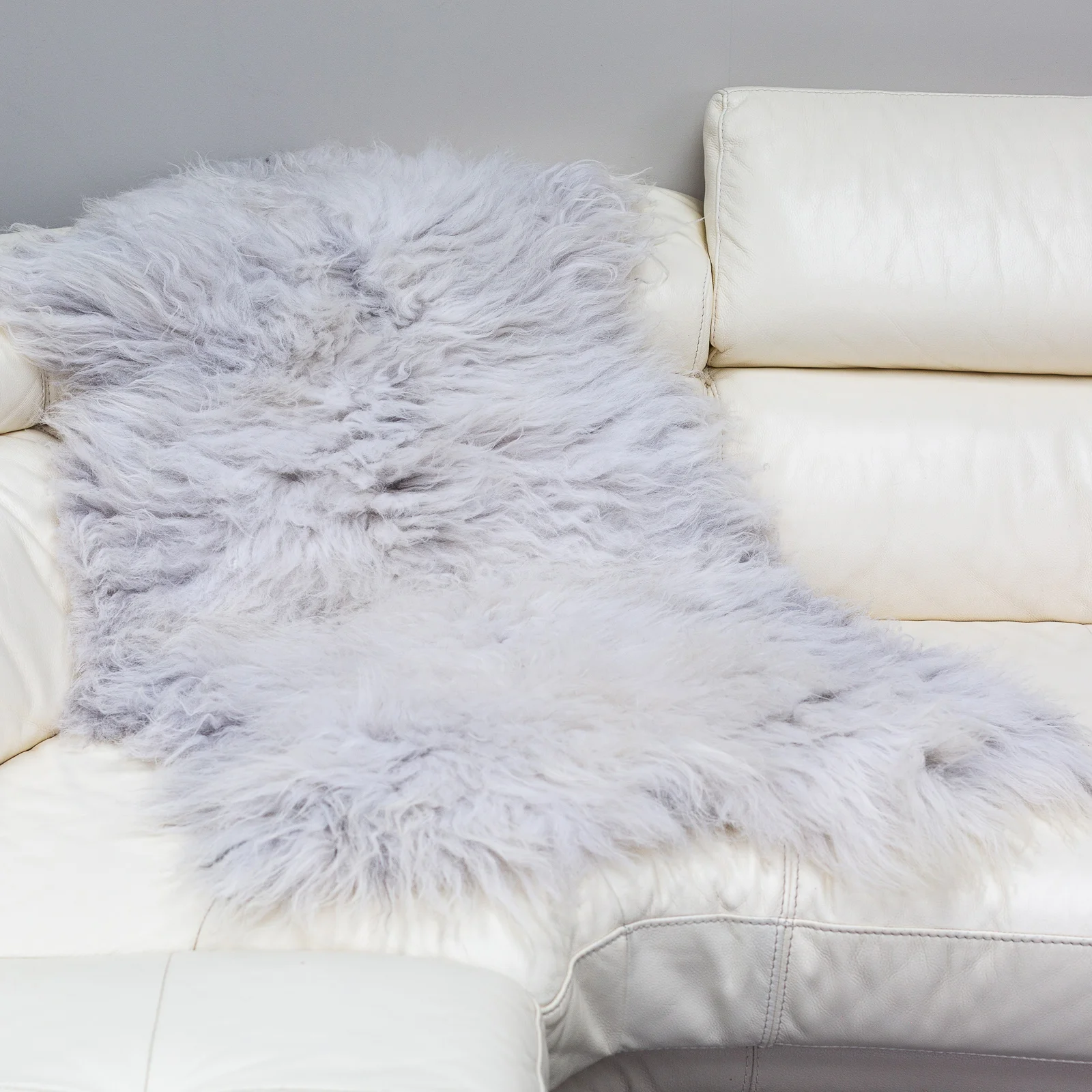 sheepskin_NK-15-sqr_sheep.style__MG_0298.jpg