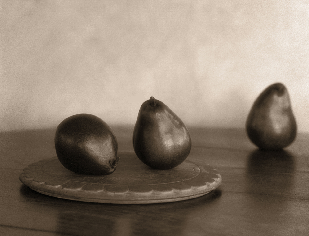 Still-Life-3-pears.jpg