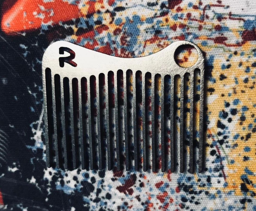 R COMB.jpg