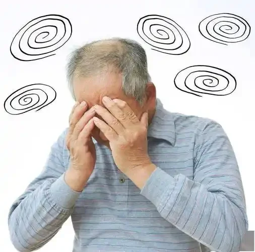 脑部供血不足导致头晕。