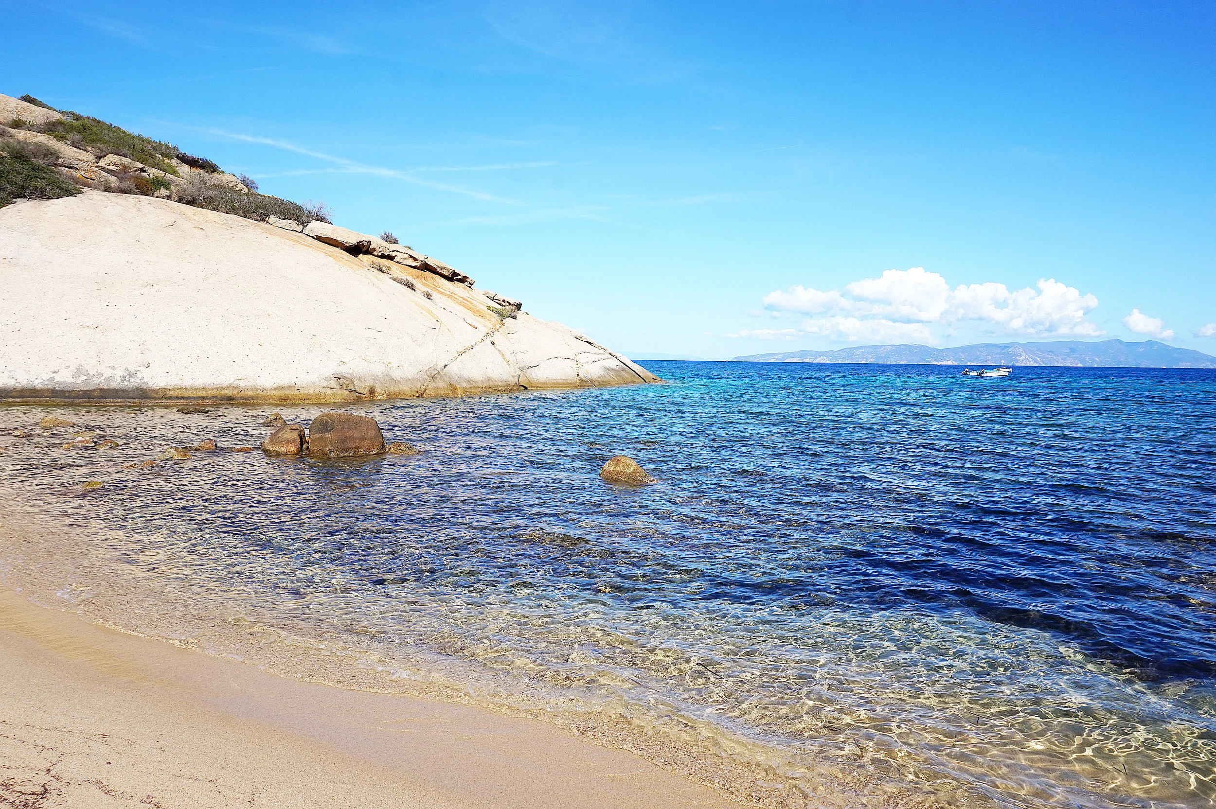 giglio spiagge.jpg