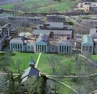 W&amp;L Board Keeps Lee in University Name