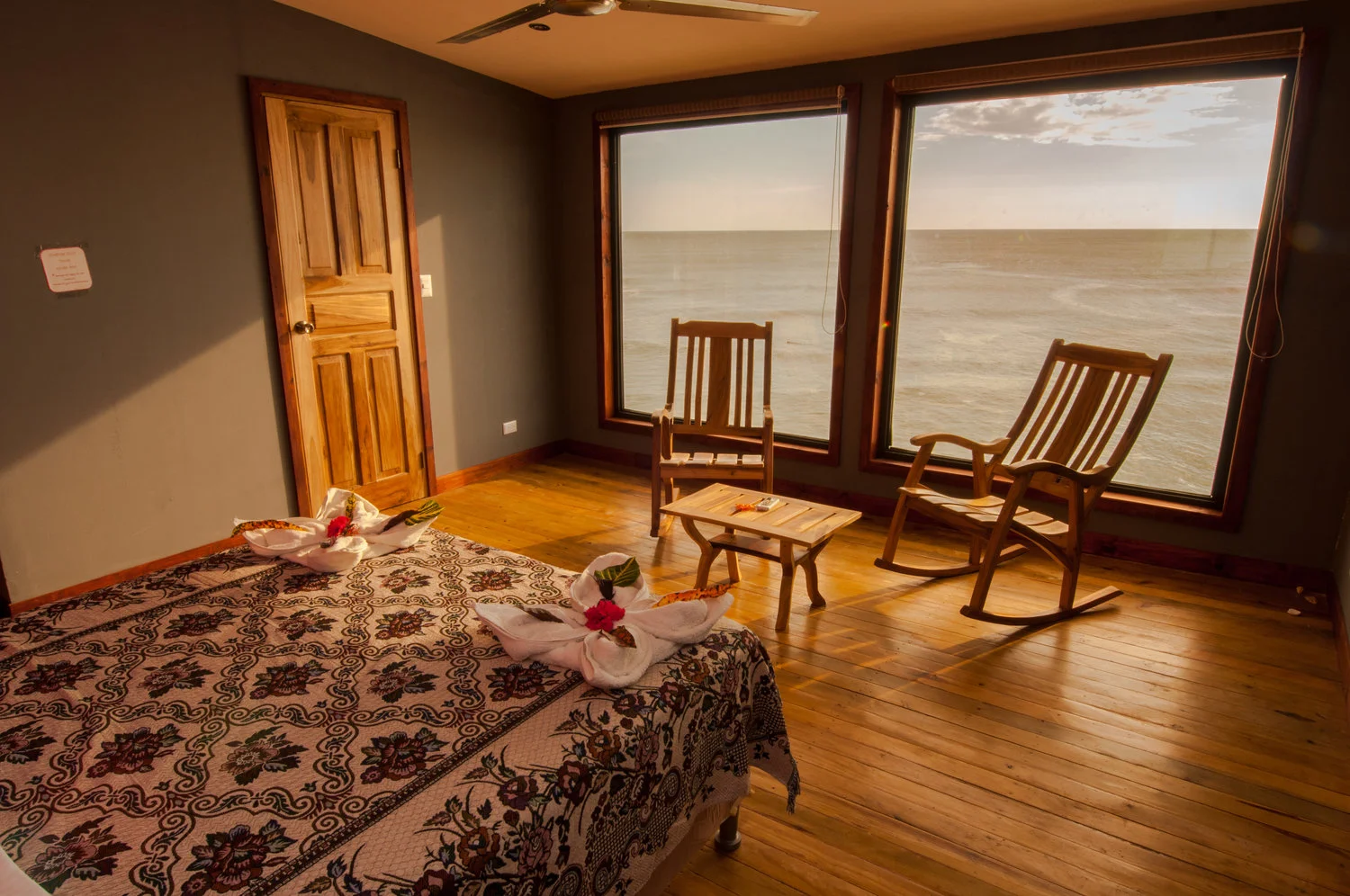 chalet-01.jpg
