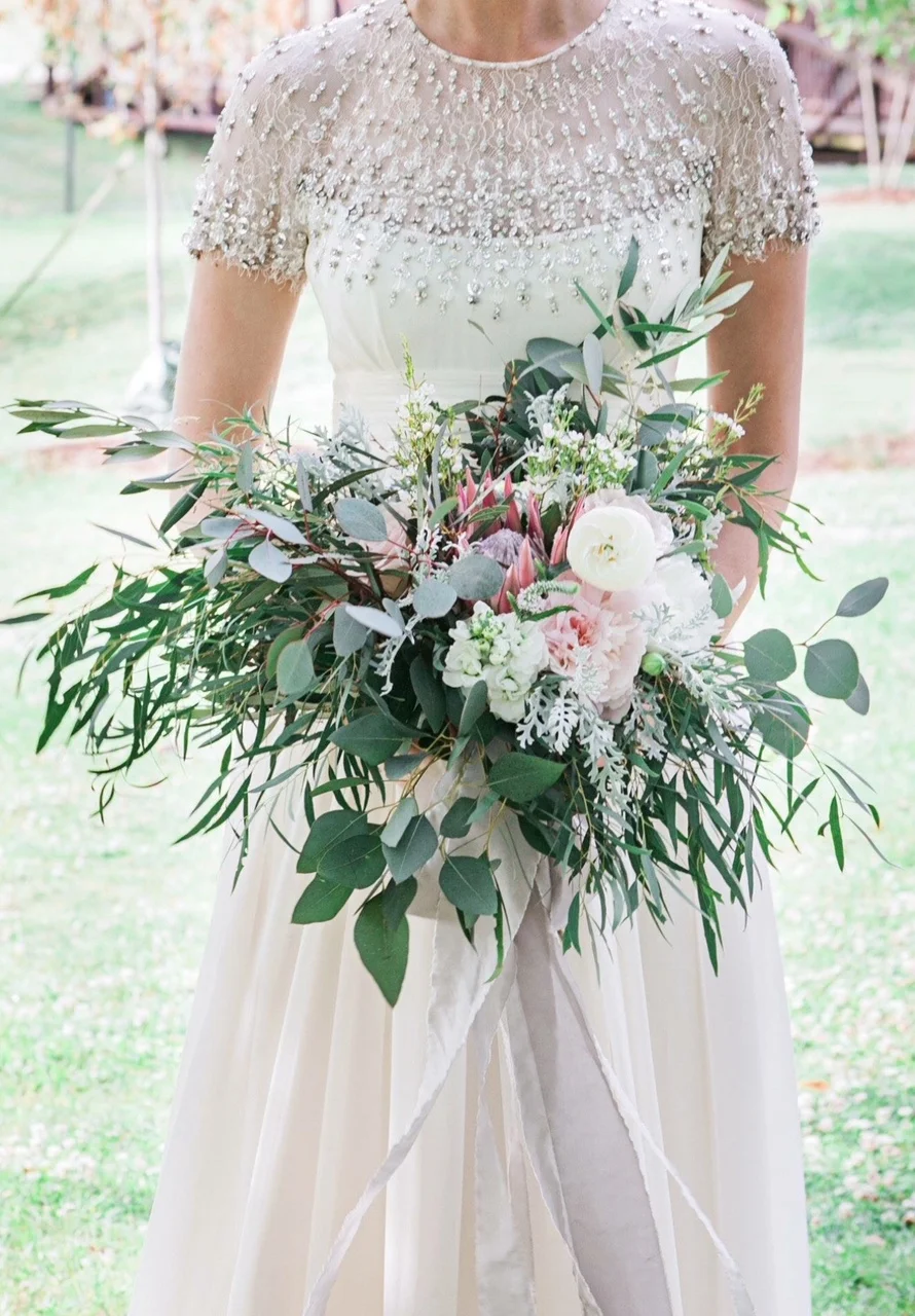 Asymetric Bouquet.jpg