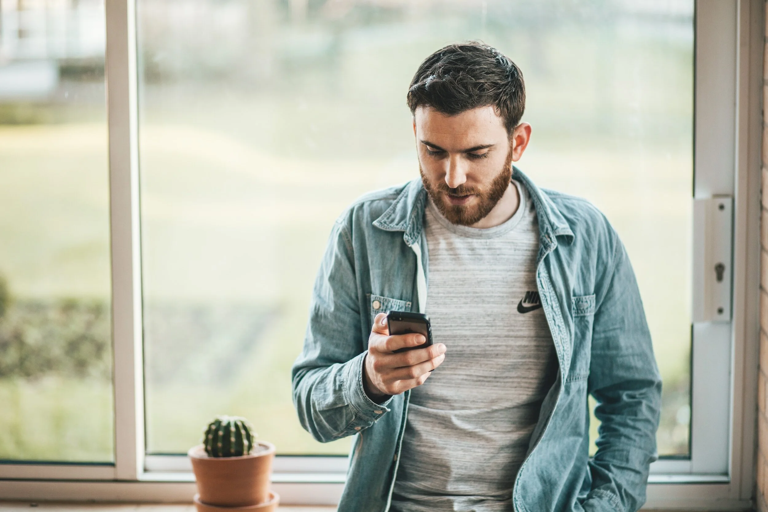 The Impact of Social Media on Men's Mental Health