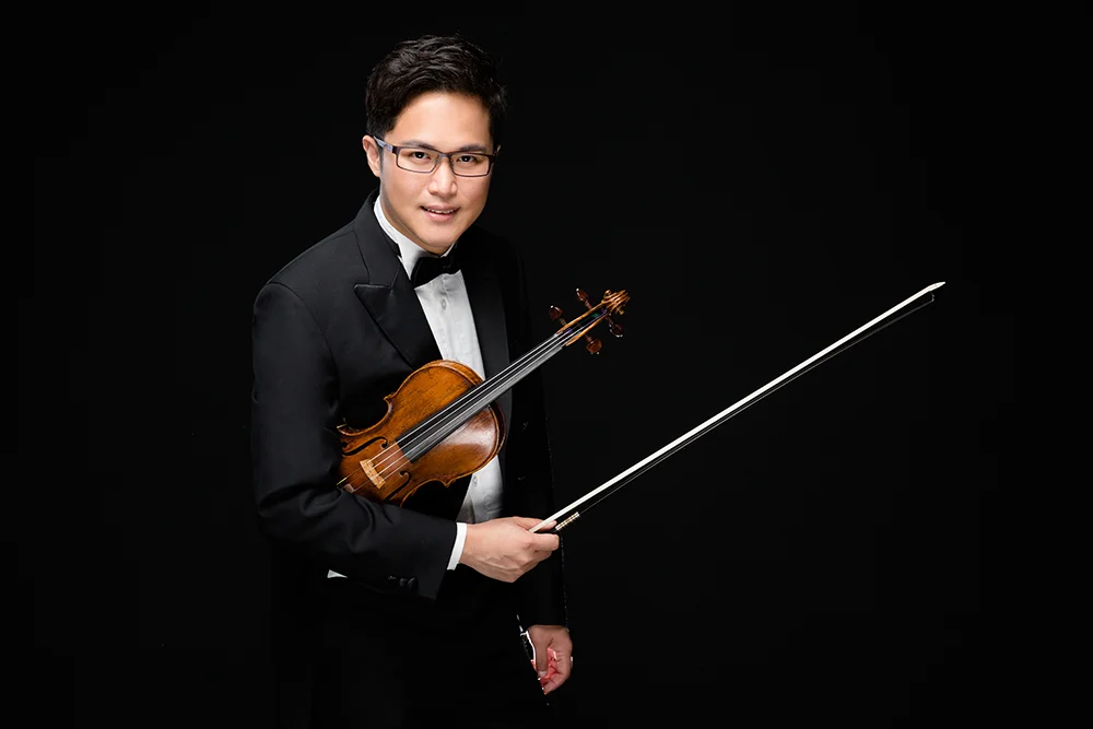 Kevin Shue Headshot.jpg