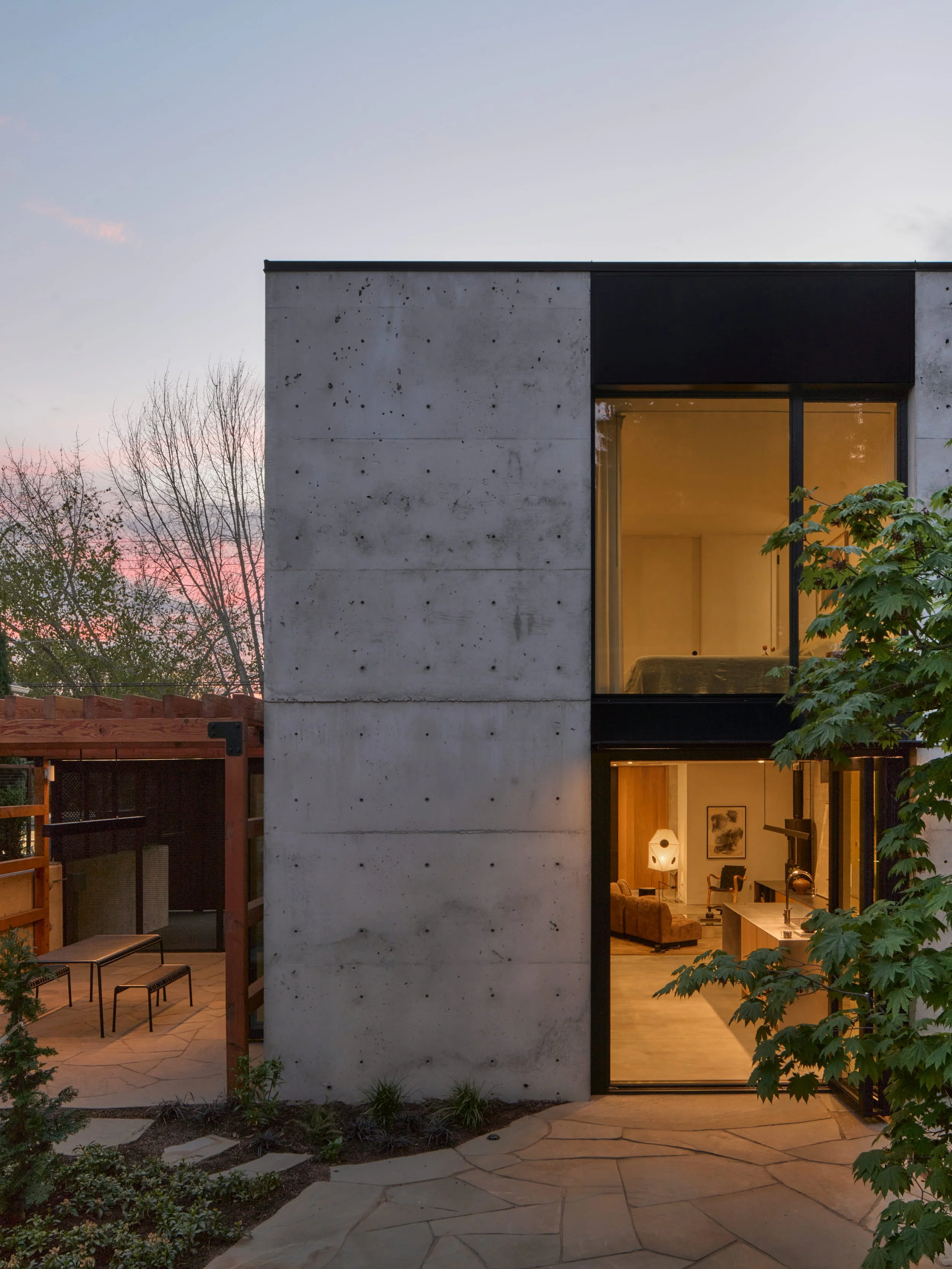 concrete-house-portland-oregon-capsule-assemble-collective 29.jpg