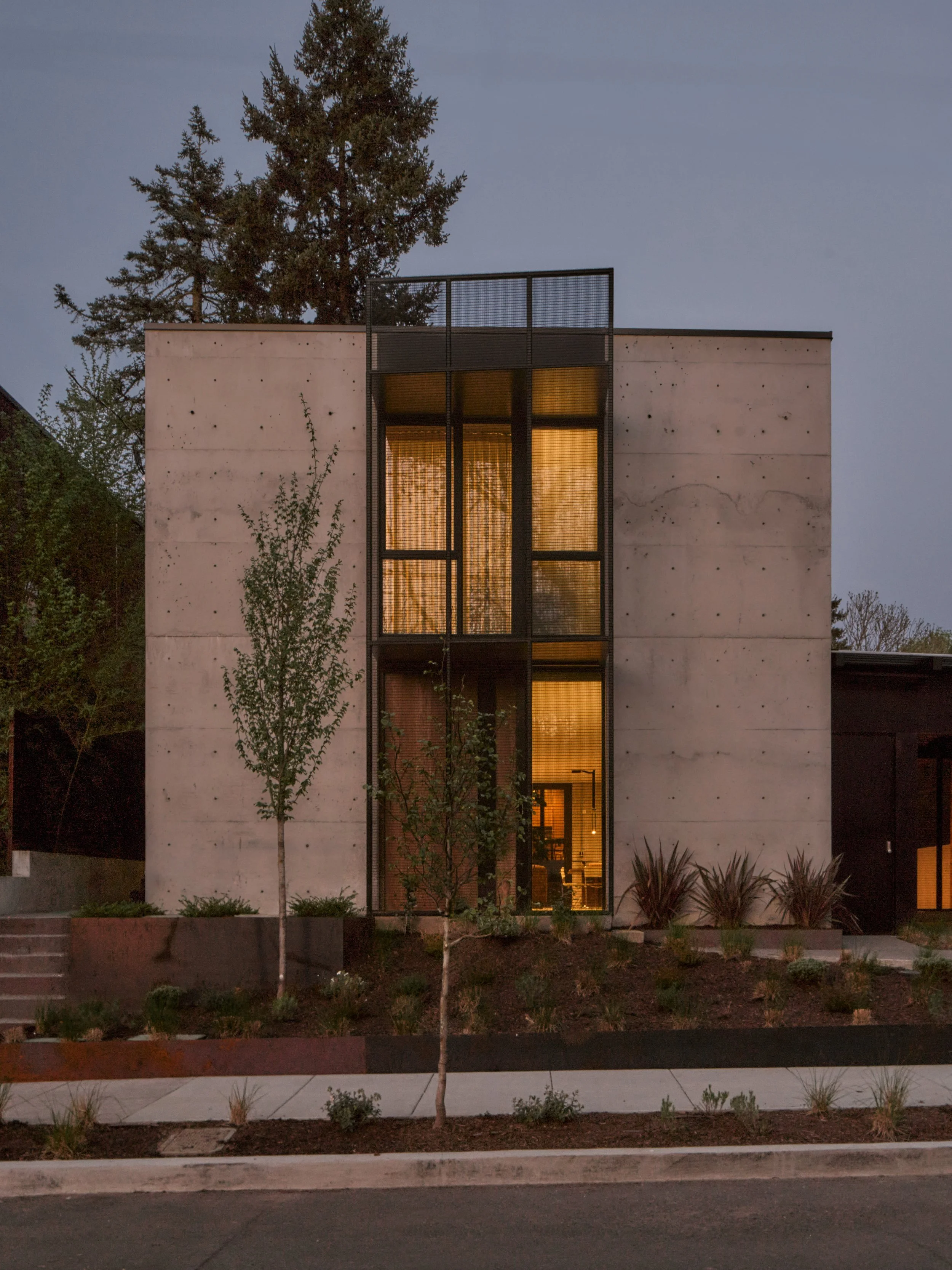 concrete-house-portland-oregon-capsule-assemble-collective 30.jpg