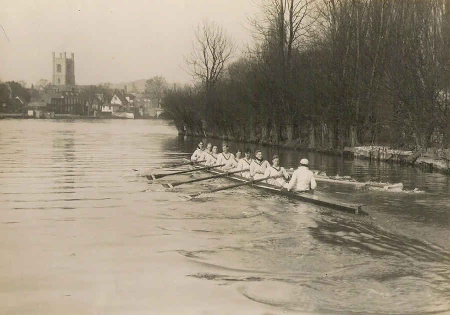 The RUBC VIII 1928-29 at Henley.