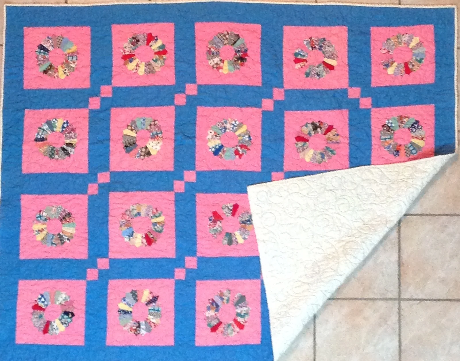 The Desden Plate Quilt
