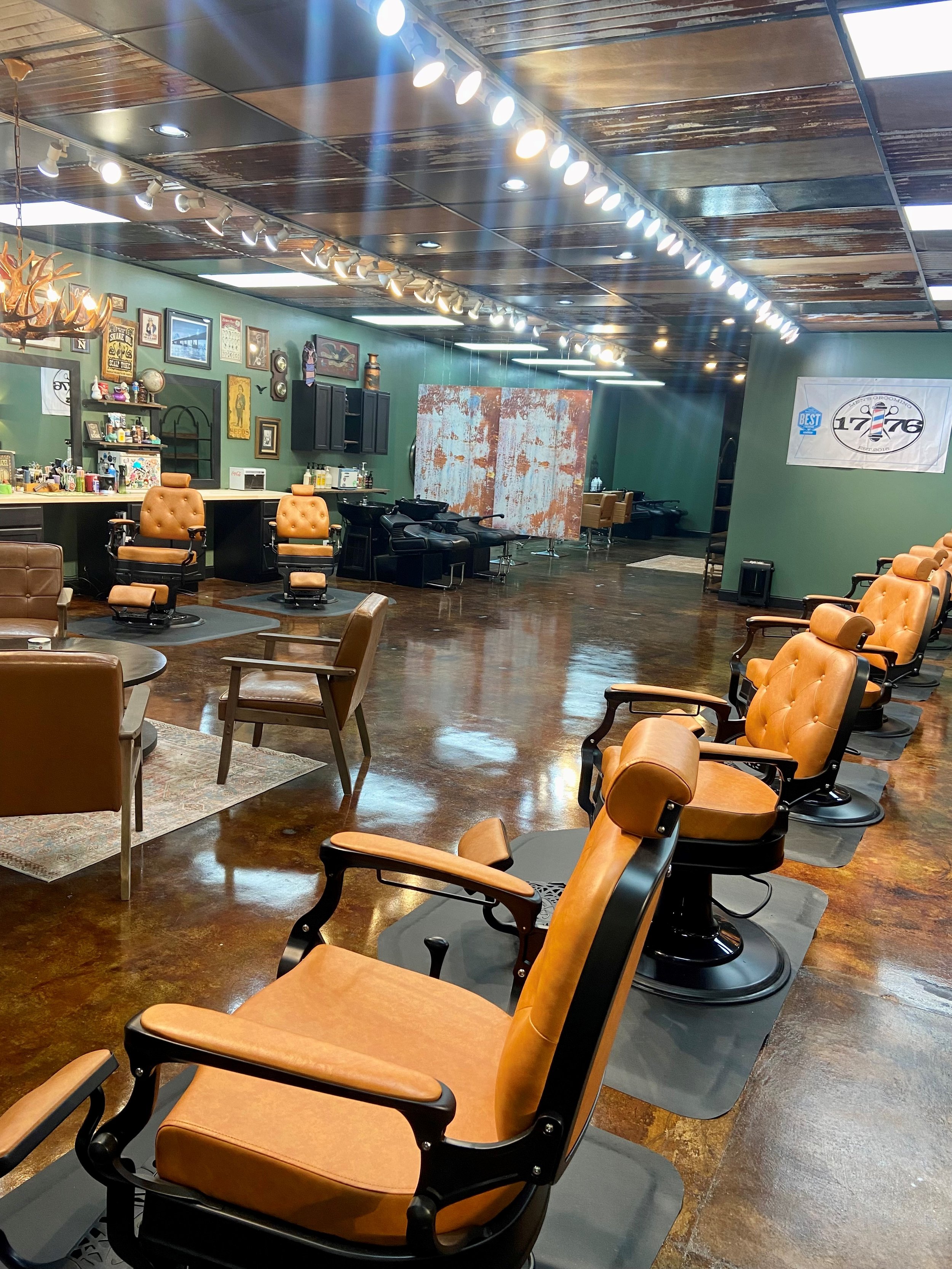 1776 Men's Grooming Parlor