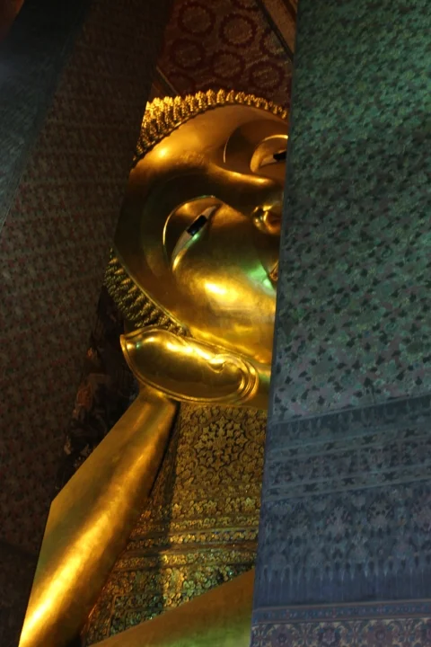 reclining buddha
