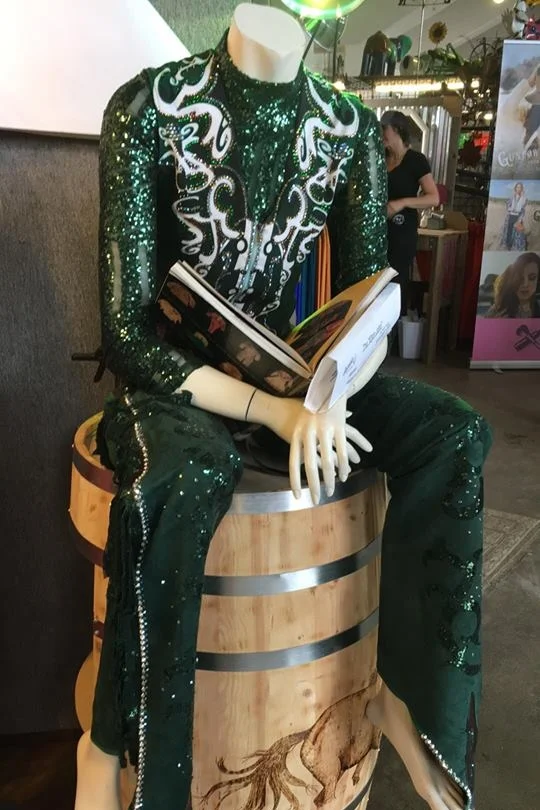 sparkle-ridge-western-show-clothes-horse-show-outfit-elton-john.jpg