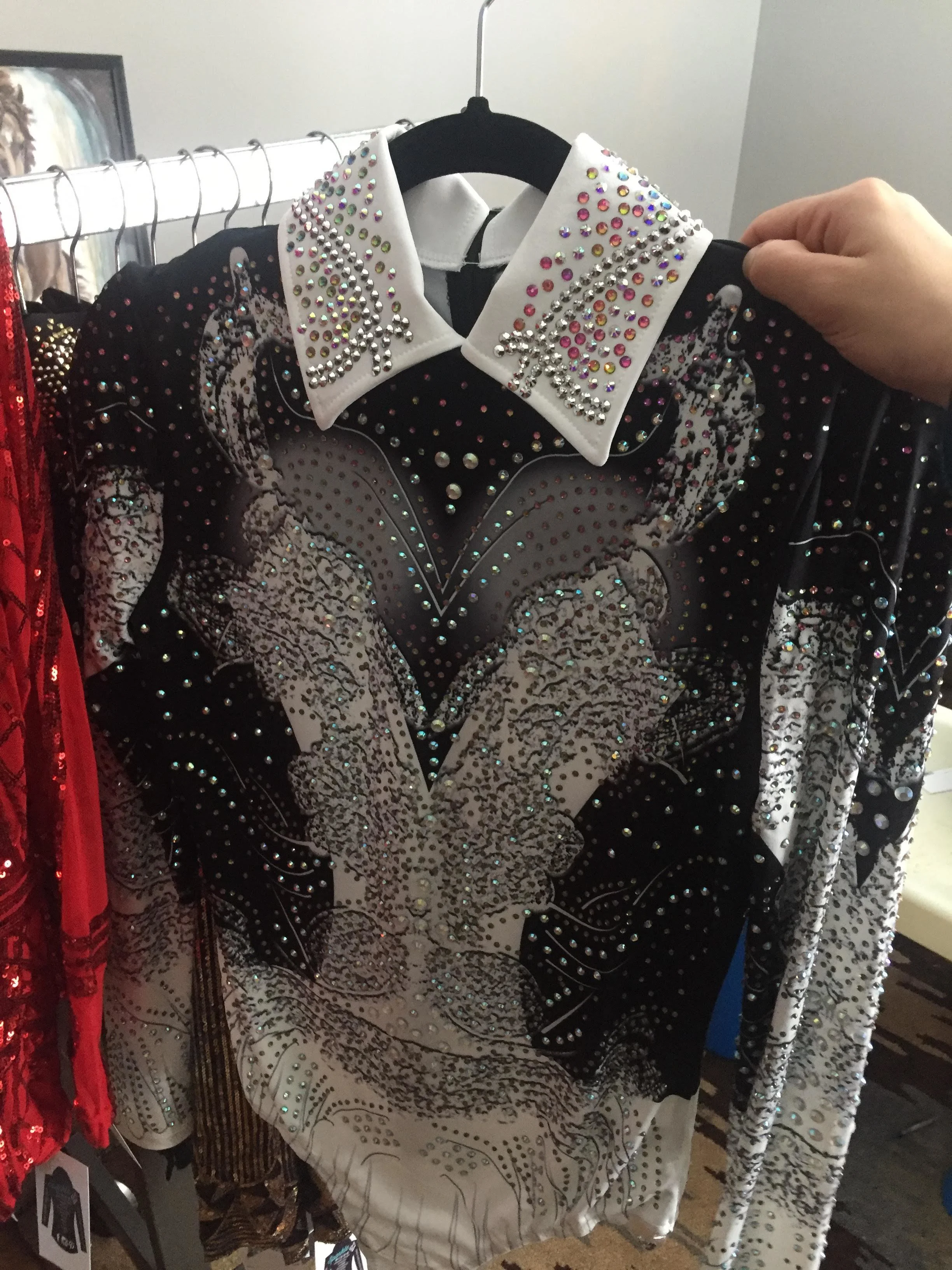 sparkle-ridge-western-show-clothes-horse-show-shirts-shades-of-grey-with-collar.jpg