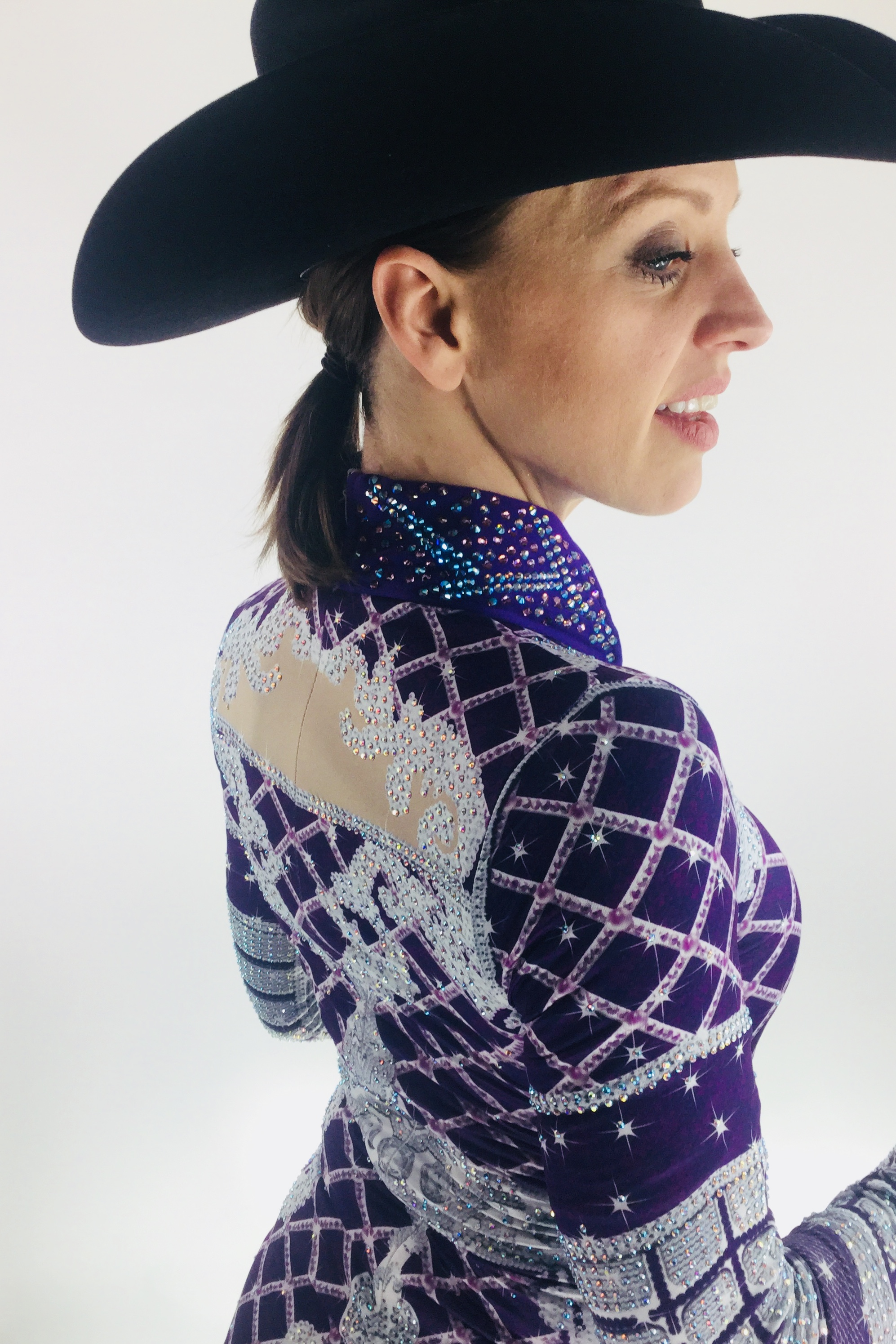 sparkle-ridge-western-show-clothes-purple-and-white-print-horse-show-shirts-anita2.jpg