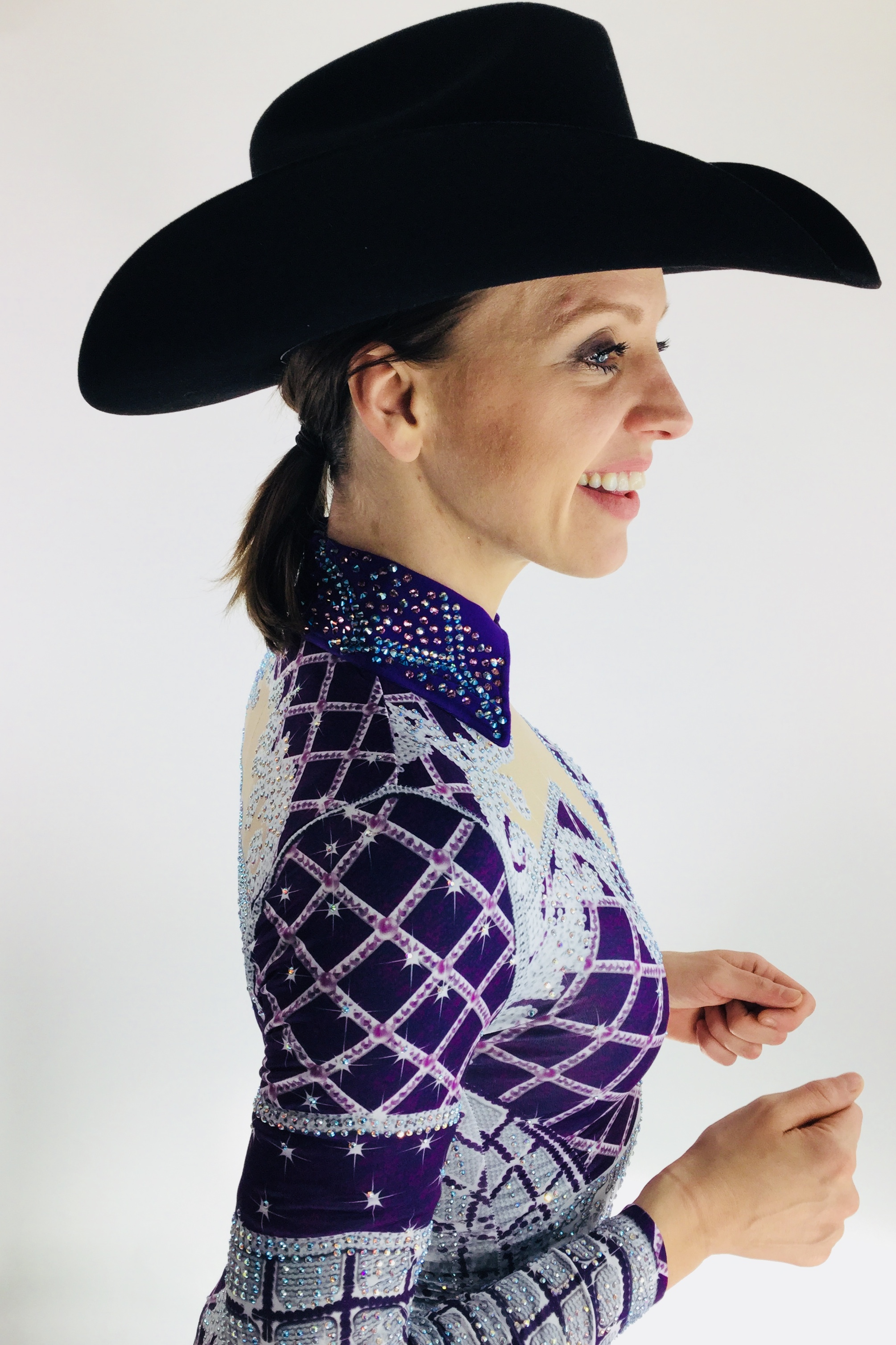 sparkle-ridge-western-show-clothes-purple-and-white-print-horse-show-shirts-anita5.jpg