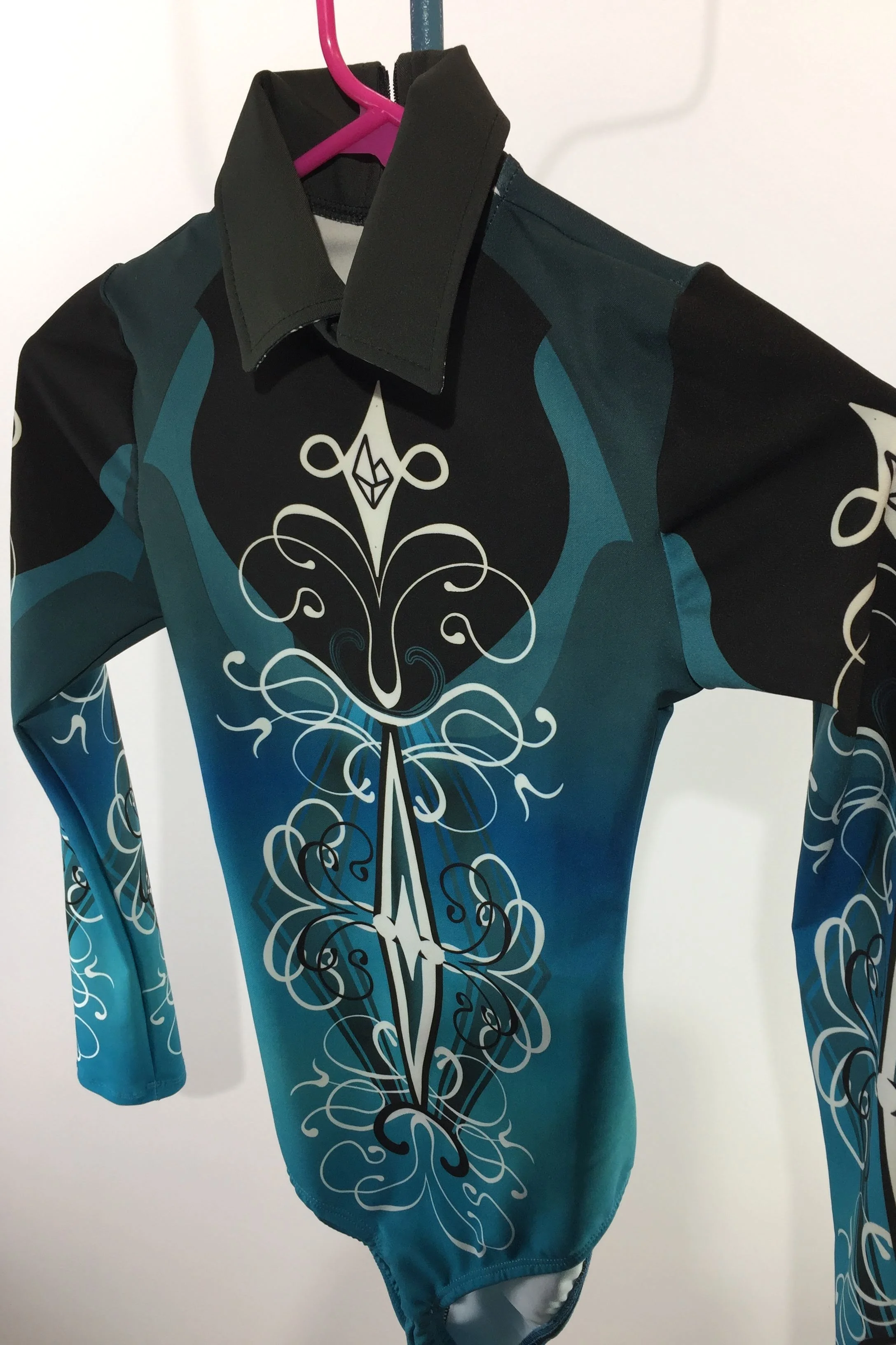 sparkle-ridge-western-show-clothes-classic-teal-leo2.jpg