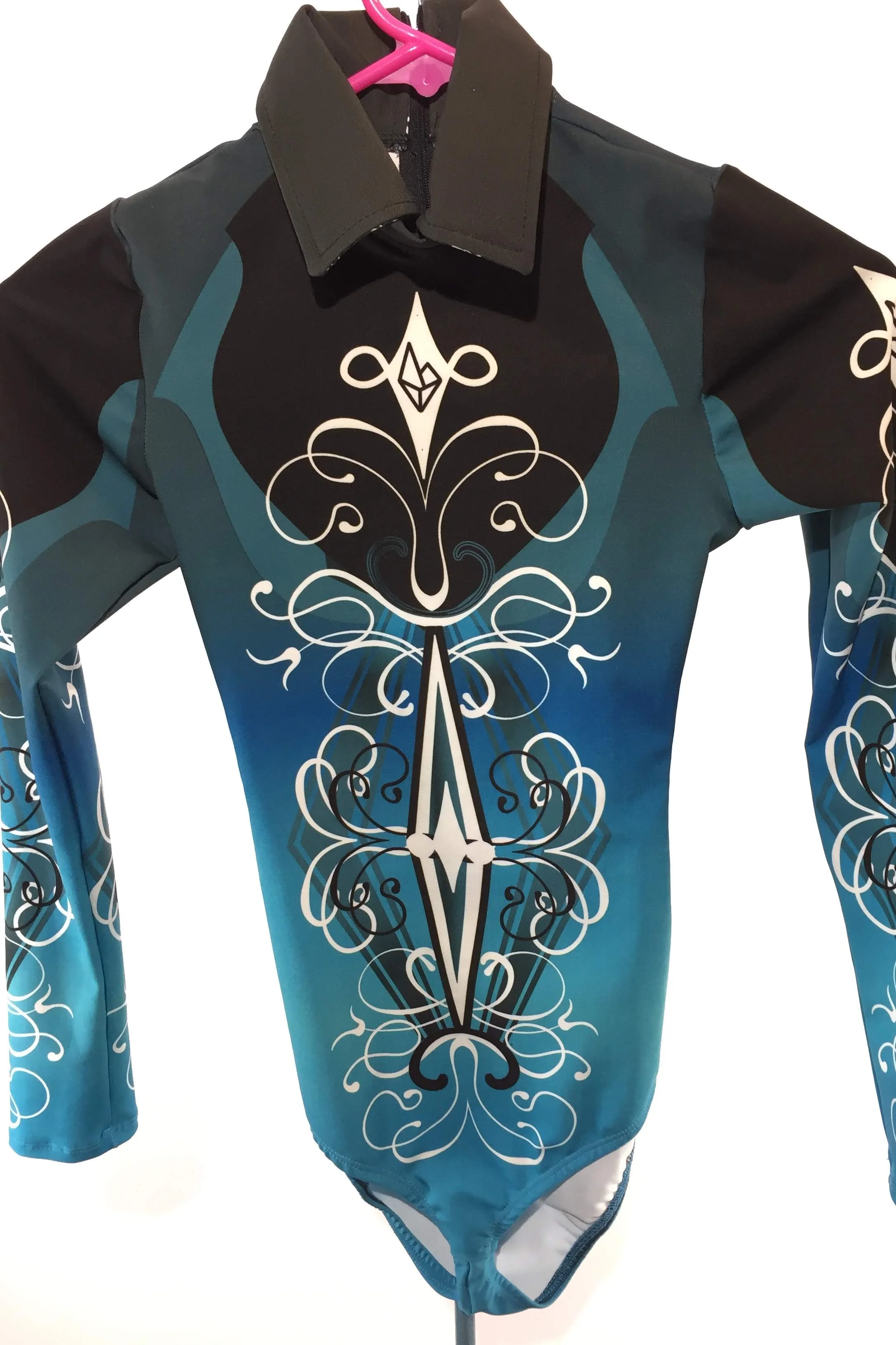 Girls S/M - Classic Queens Leo