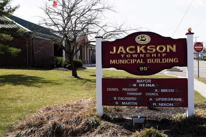 jacksontownhall1-696x464.jpg