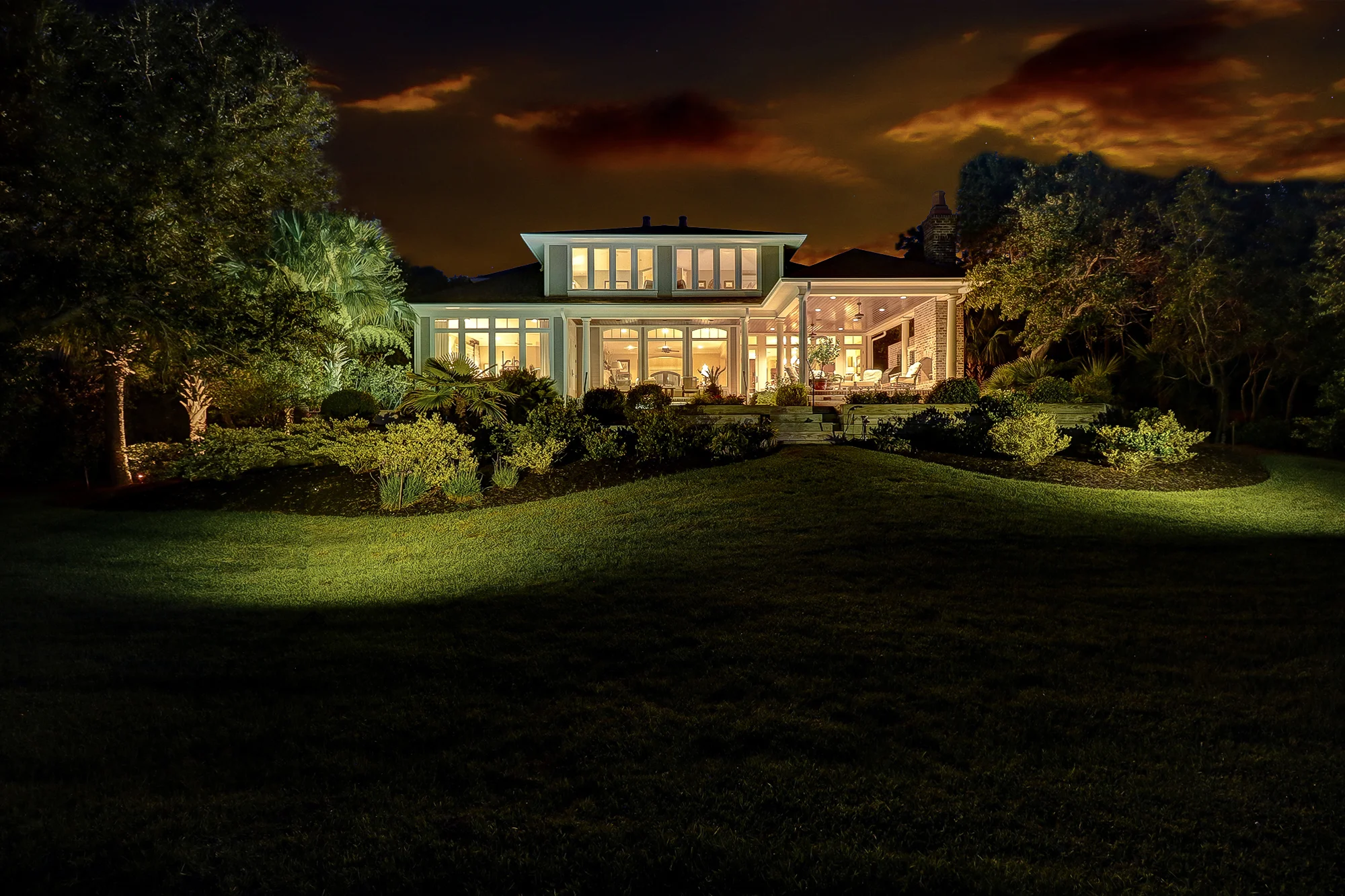 16 Planters Row Twilight-LuxImCo-0002.jpg