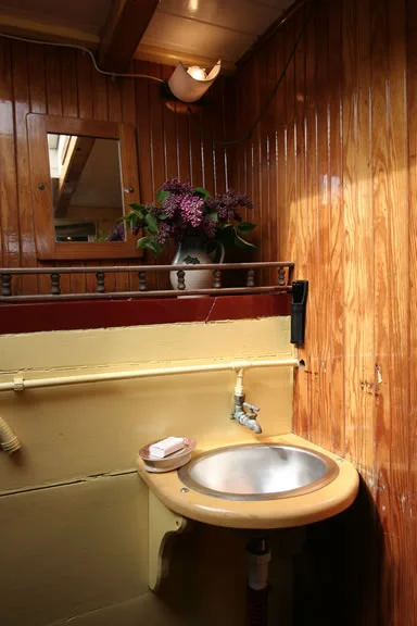 cabin-two-sink.jpg