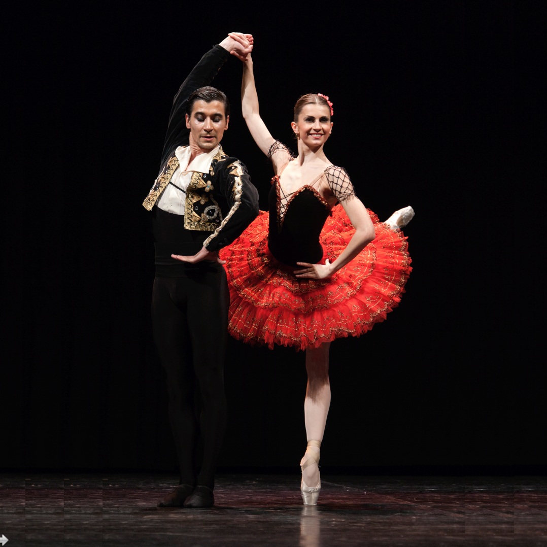 Alexanra Timofeeva and Mihkail Martinyuk, Ballet Stars and Principal Dancers of the Kremlin Ballet. Stars of Russian Ballet Gala in Montreal.