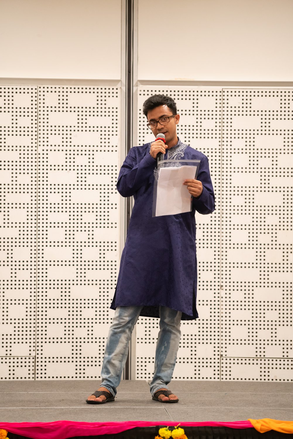 Hassan on stage 1.jpg