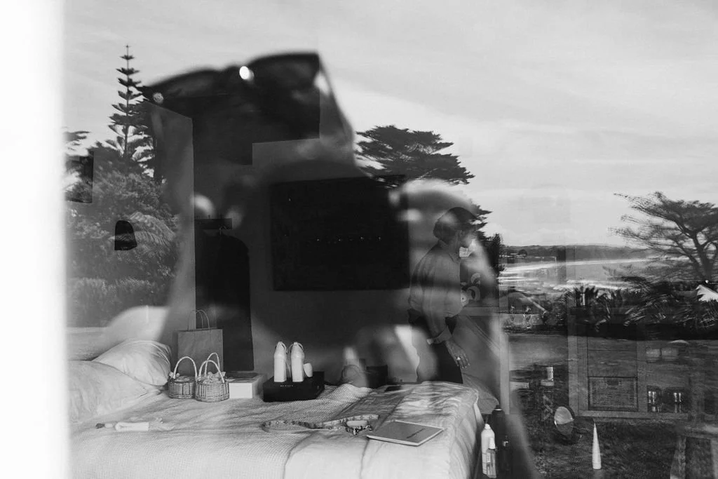 This is some of my fav BTS shots. Not styled, not staged. @gina_fabish ✨ @ahu_ahu_beach_villas 

#weddingday #weddingdaybts #realweddingstuff #weddingphoto #newplymouthwedding #taranakiweddingplanner