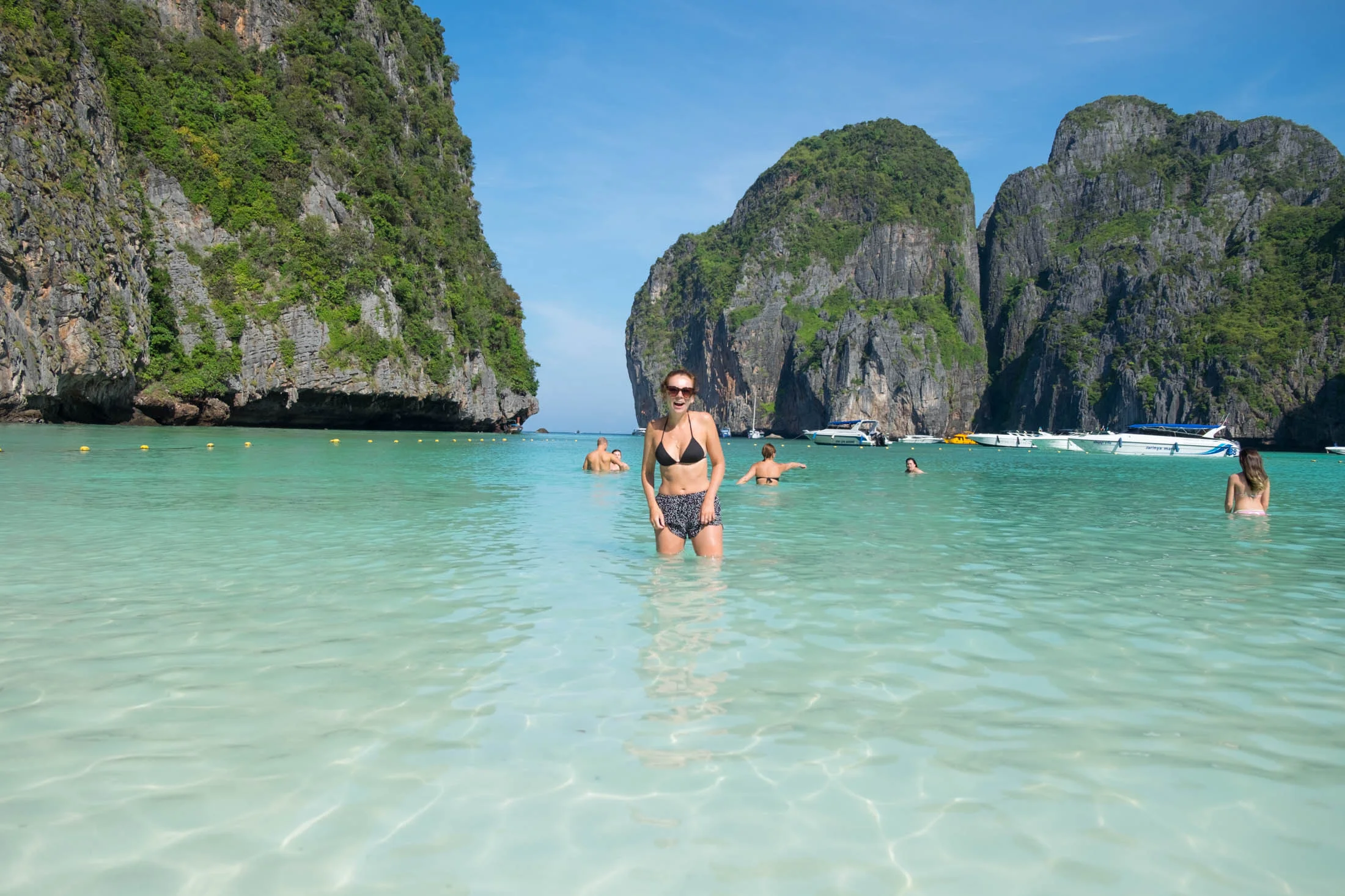 PHIPHI1_-4-2.jpg