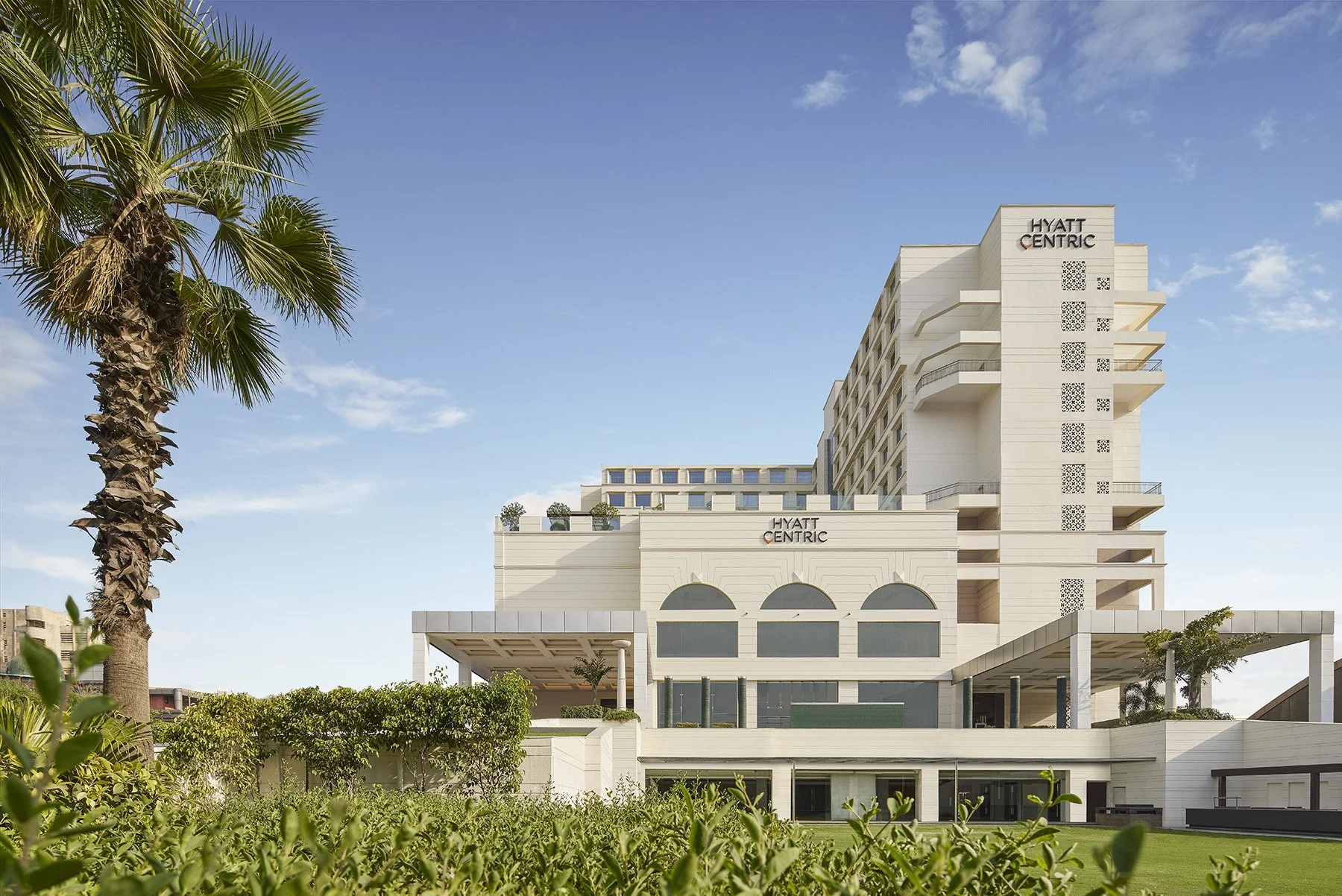 HCD_Exterior3_9327FW.jpg