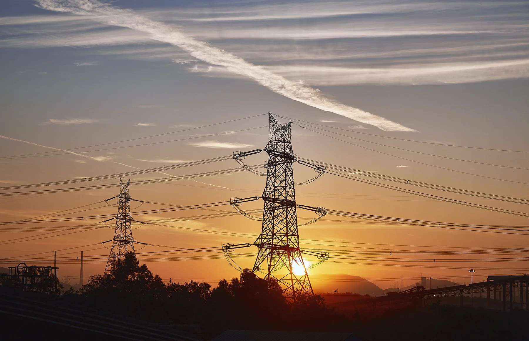 JSWEV_ElectricTowers_5724FW.jpg