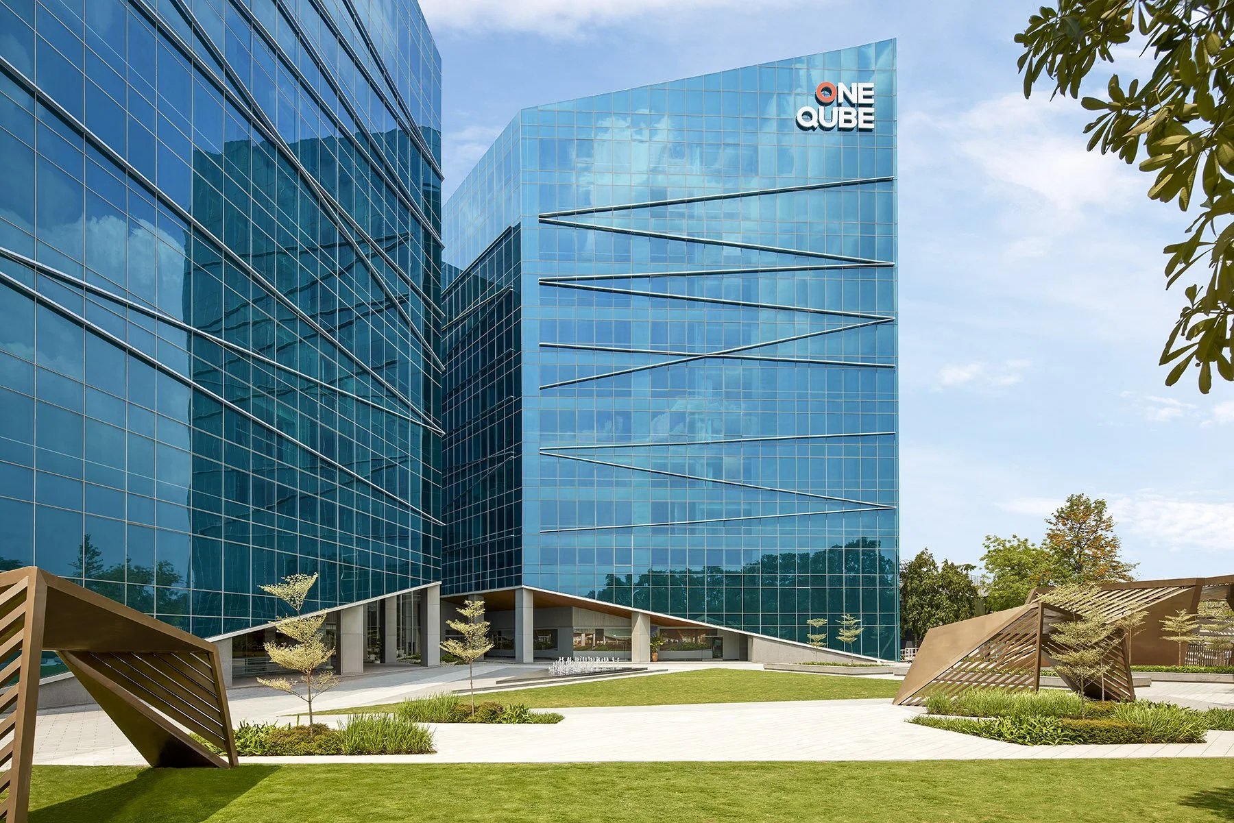 6- NOP_OQ_Exterior2_2766FW.jpg