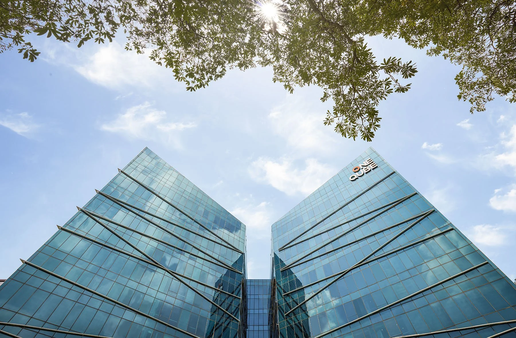 10- NOP_OQ_Exterior4_2744FW.jpg