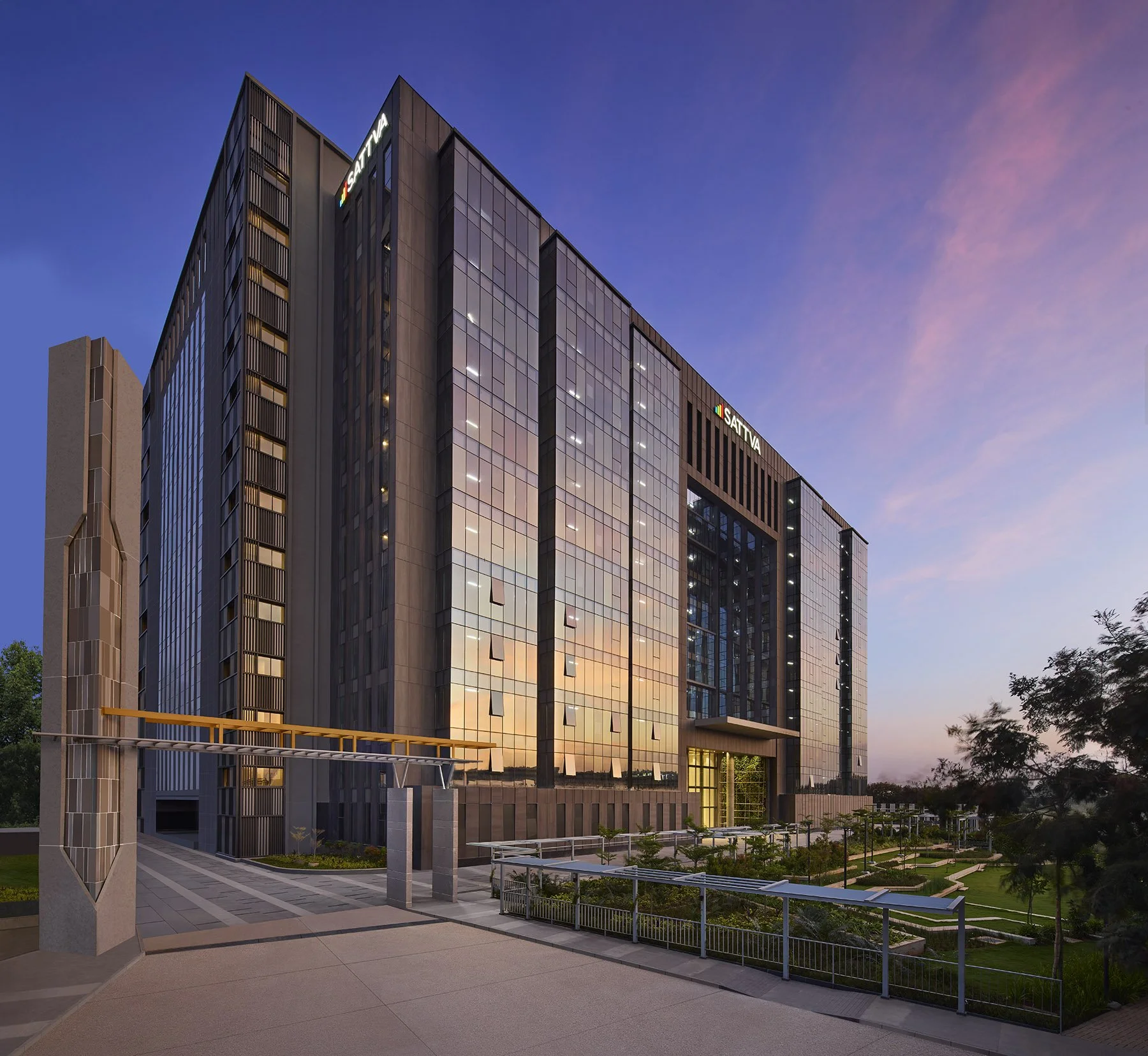 SATTVA HORIZON 6FW.jpg